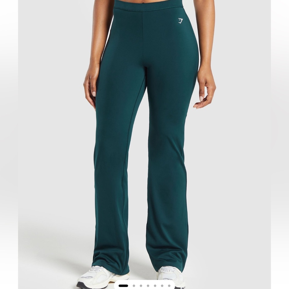 Everyday Regular Flared Leggings